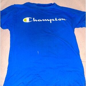 Small Champion t shirt